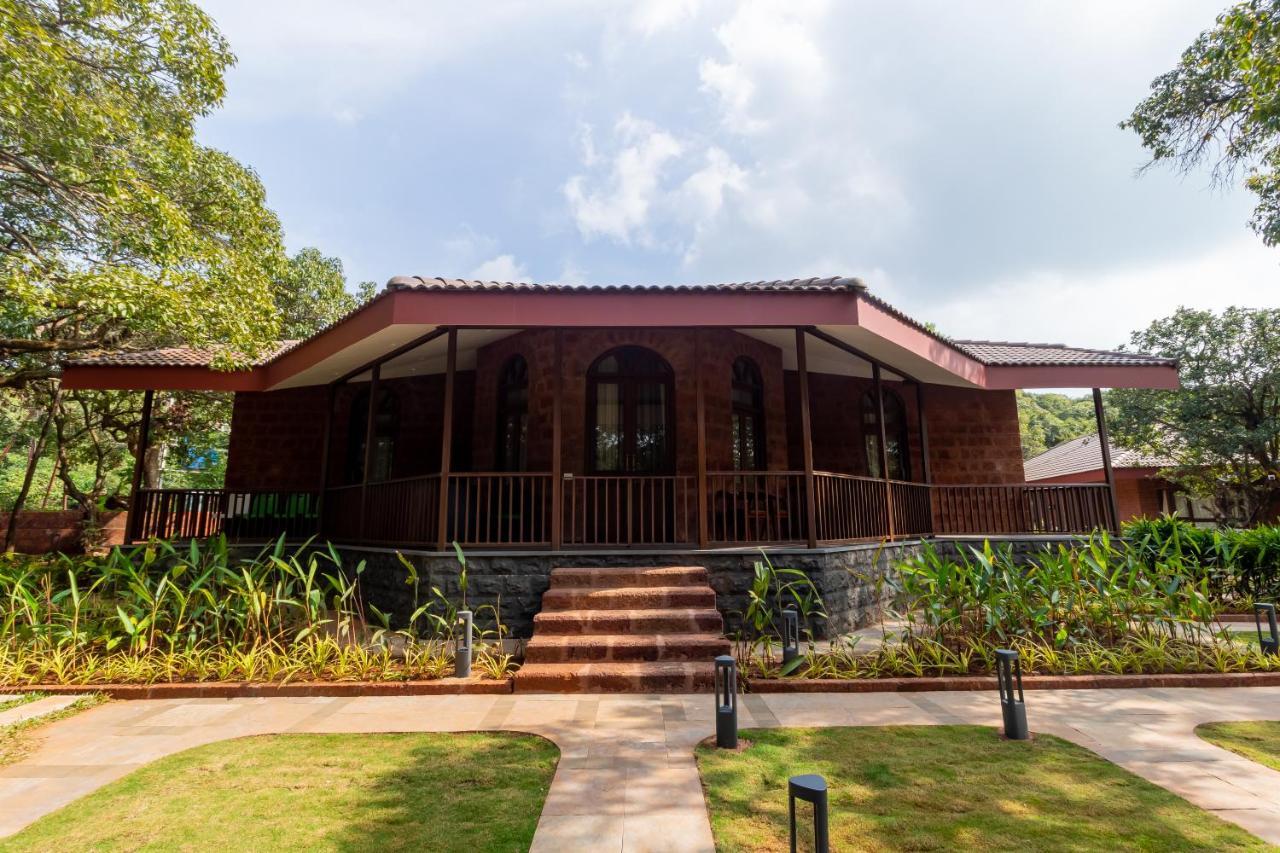 R R Heritage Resort Mahābaleshwar Exterior foto