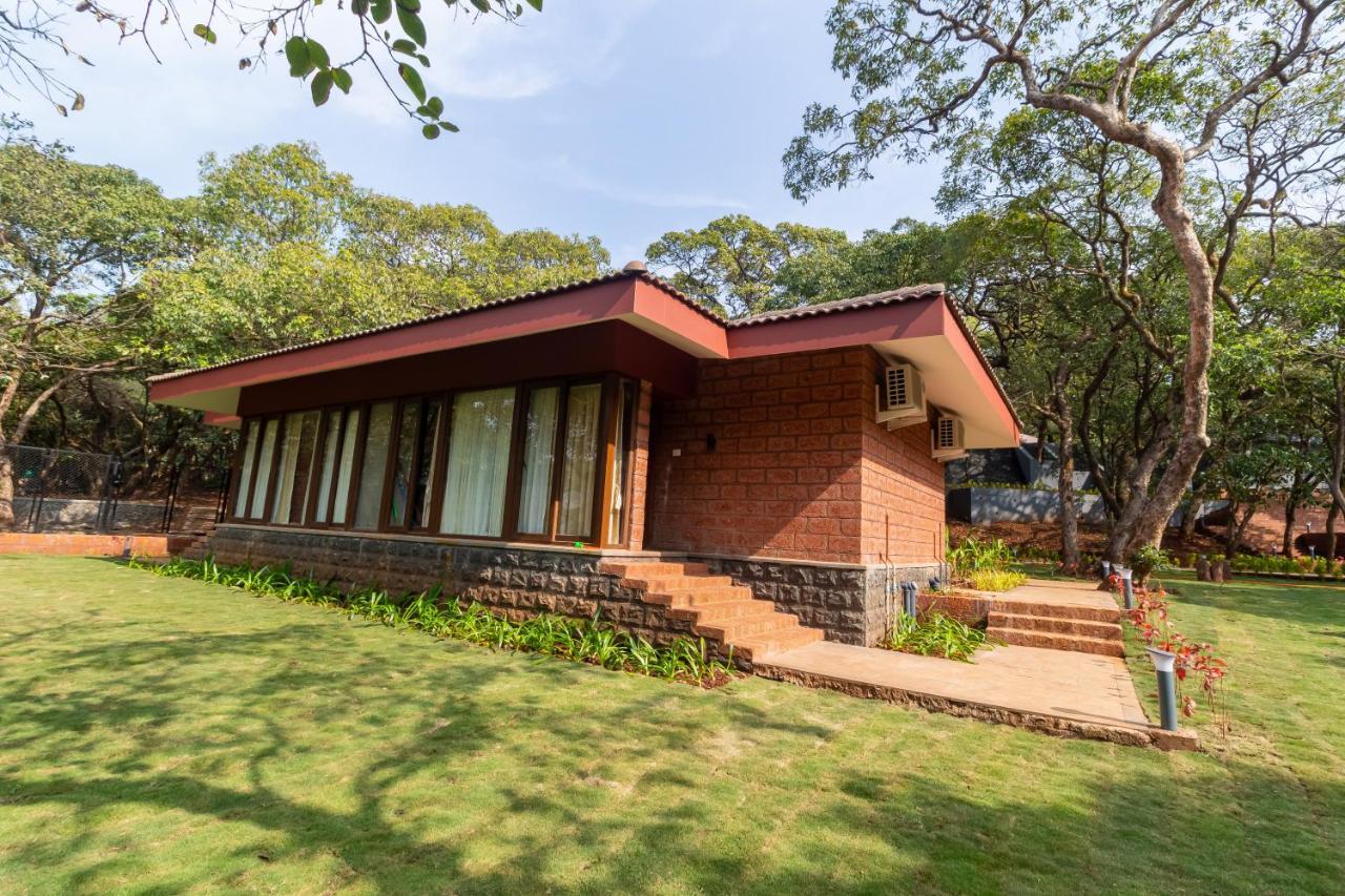 R R Heritage Resort Mahābaleshwar Exterior foto