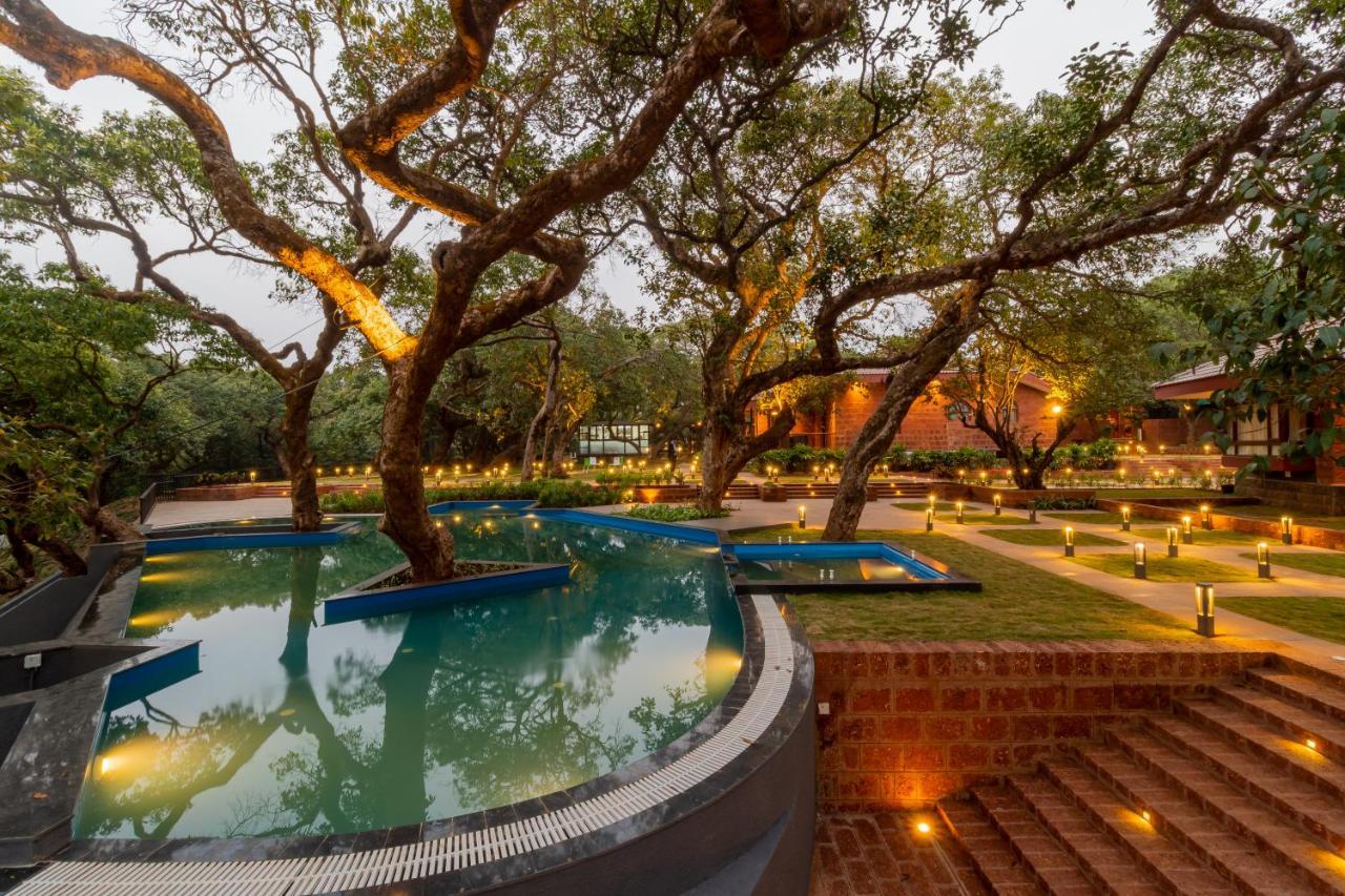 R R Heritage Resort Mahābaleshwar Exterior foto