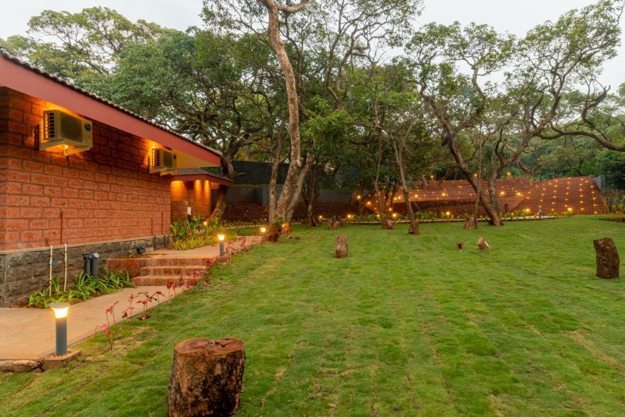 R R Heritage Resort Mahābaleshwar Exterior foto