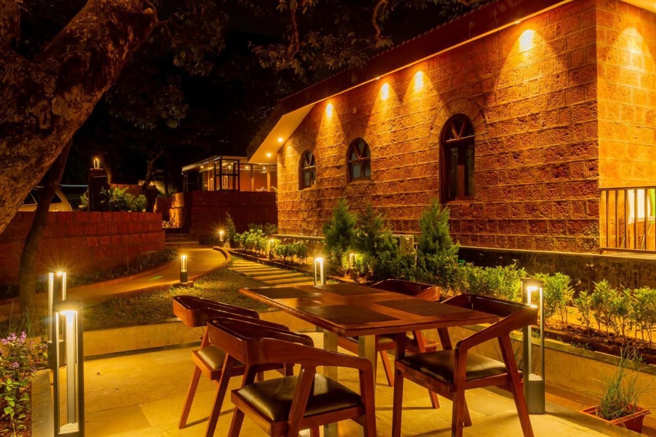 R R Heritage Resort Mahābaleshwar Exterior foto