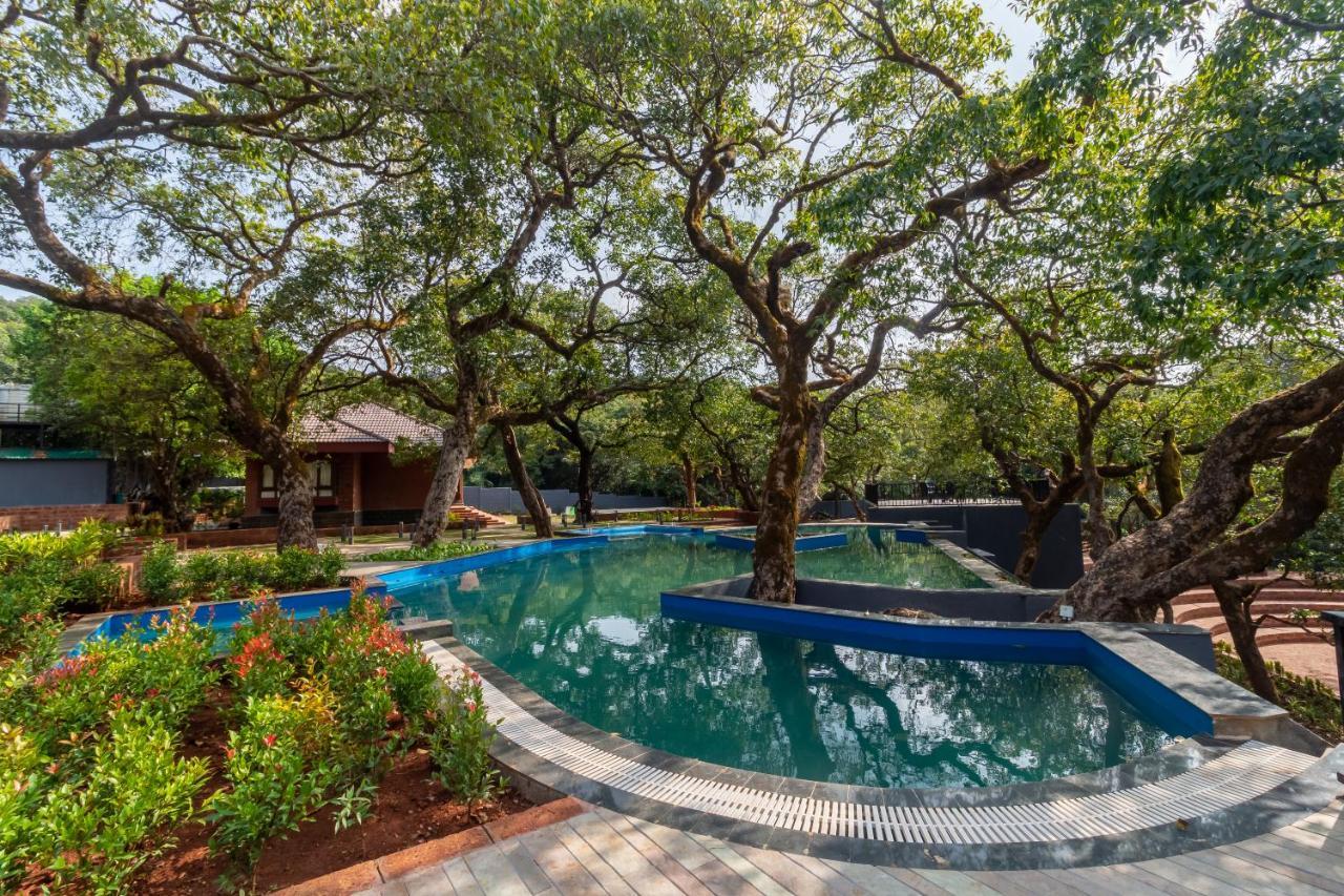 R R Heritage Resort Mahābaleshwar Exterior foto