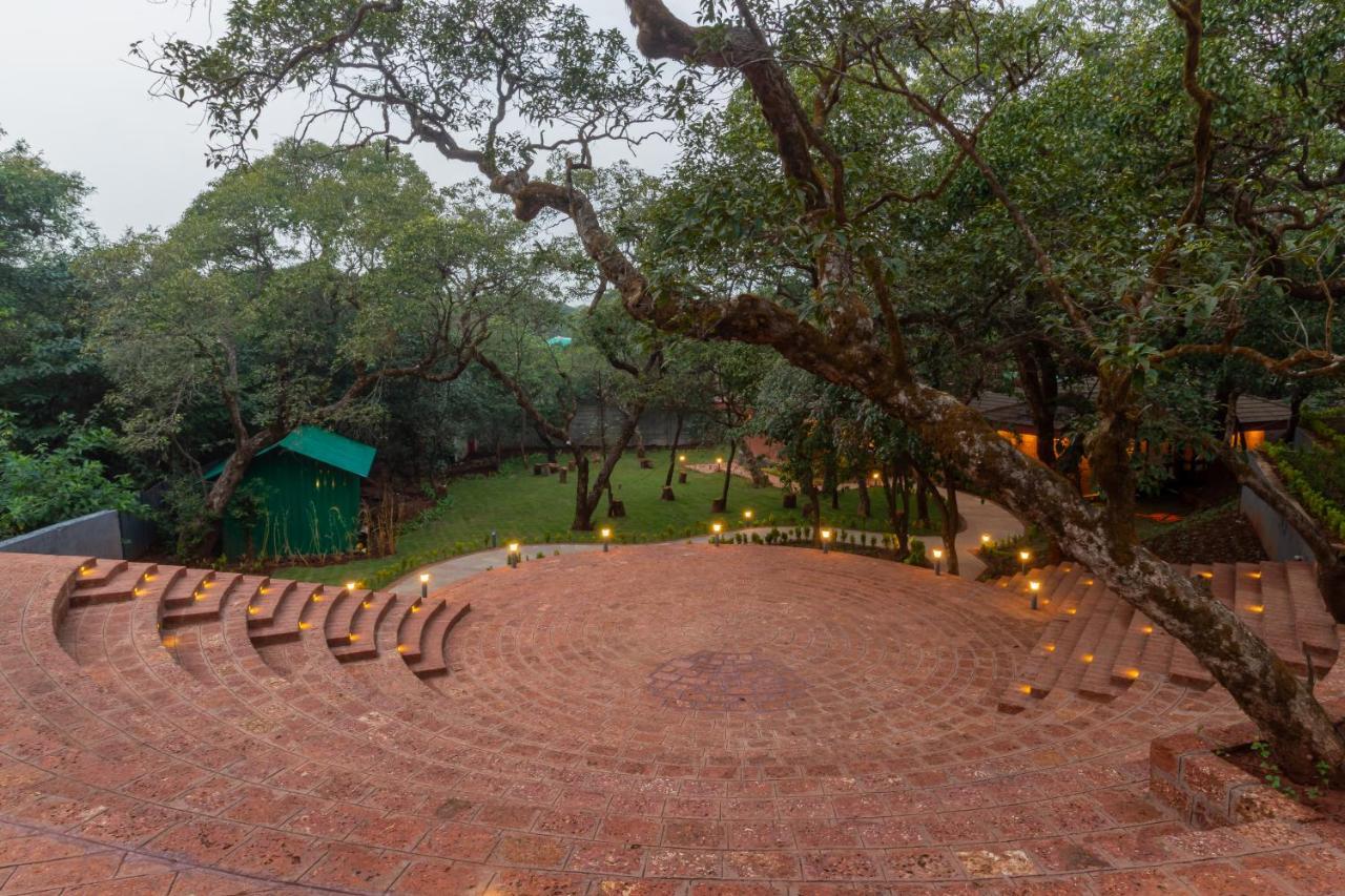 R R Heritage Resort Mahābaleshwar Exterior foto